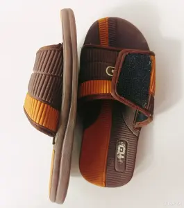 Шлёпанцы детские, 30 размер, б/у