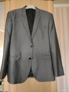 Мужской костюм