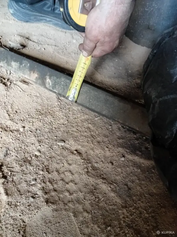 Уголок металический