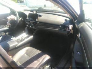 Б/У запчасти Honda Accord 10 2017-2023 с доставкой