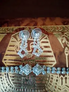 Набор бижутерии