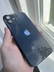 IPhone 12 64 gbчёрный,полный комплект