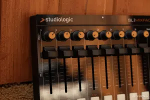 MIDI контроллер Studiologic SL Mixface