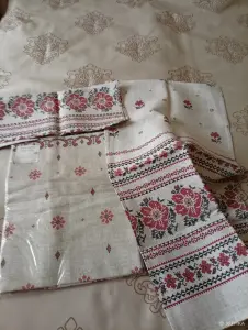 Комплект (скатерть и полотенца)