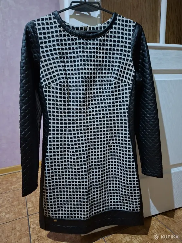 Платье женское, р-р 38