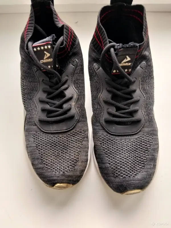 Мужские кроссовки Demix р. 40