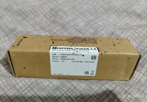 Ультразвуковой датчик UC500-30GM70-2E2R2-V15