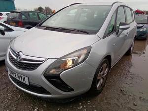 Б/У запчасти Opel Zafira C 2011-2019 с доставкой