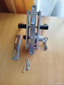 Продам замок врезной кнопочный