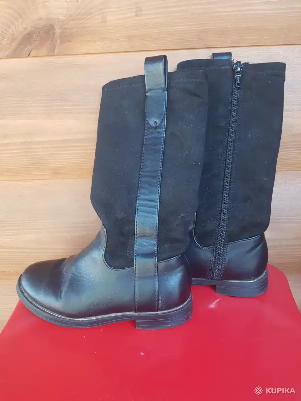 Демисезонные (весна-осень) сапожки фирмы "ZARA"