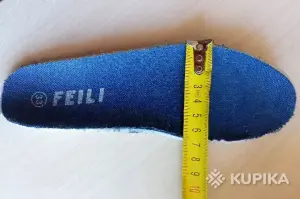 Спортивные тапочки