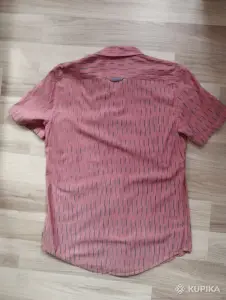 Рубашка р-р 48(M)