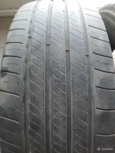 Шины 235/55/20