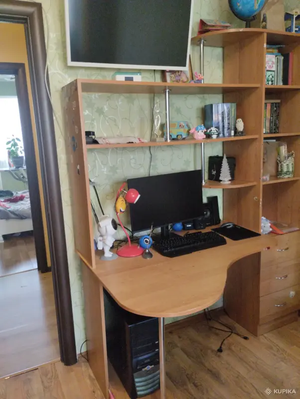 Стол ученический