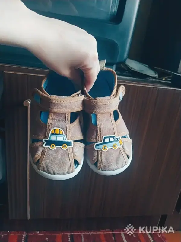 Босоножки детские