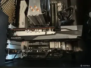 Radeon RX 6600 XT видеокарта