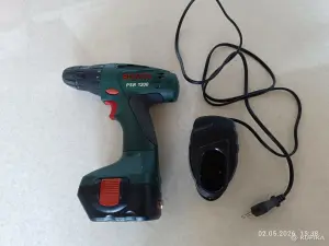 Шуруповерт Bosch PSR 1200 Li-on 12 в; 3,4 А/ч