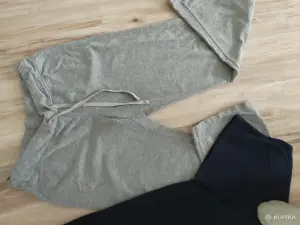 Брюки спортивные