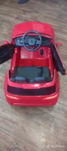 Детский автомобиль