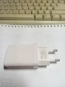 Зарядное устройство