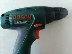 Шуруповерт Bosch PSR 1200 Li-on 12 в; 3,4 А/ч