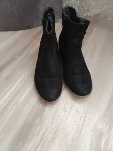 Ботинки казаки детские