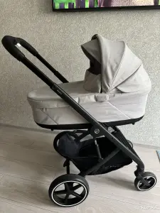 Детская коляска