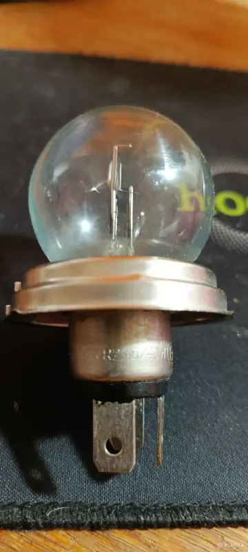 автомобильная лампа -24V -50W 1991 г. -12V -40W 1992 г.