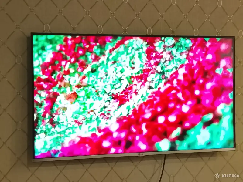 Телевизор LG 47 Smart tv WiFi