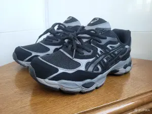 Новые мужские кроссовки Asics