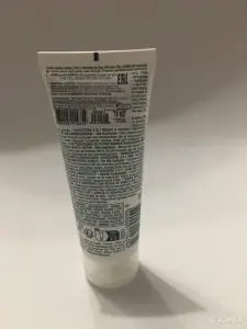 Очищающий и увлажняющий крем для рук 2 в 1 Yves Rocher