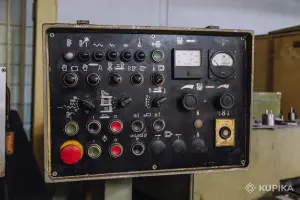 Круглошлифовальный станок 3М151В,