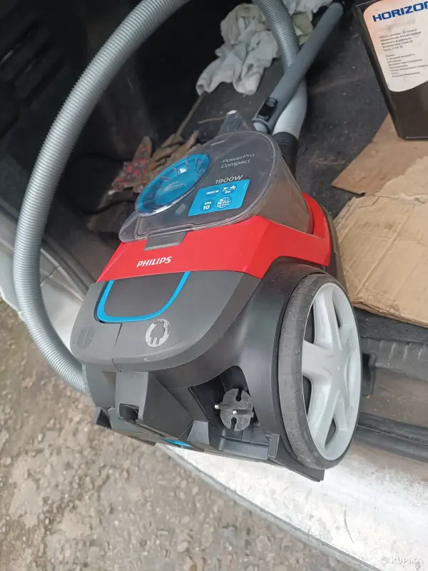 Пылесос Philips FC 9351 1900 W циклон