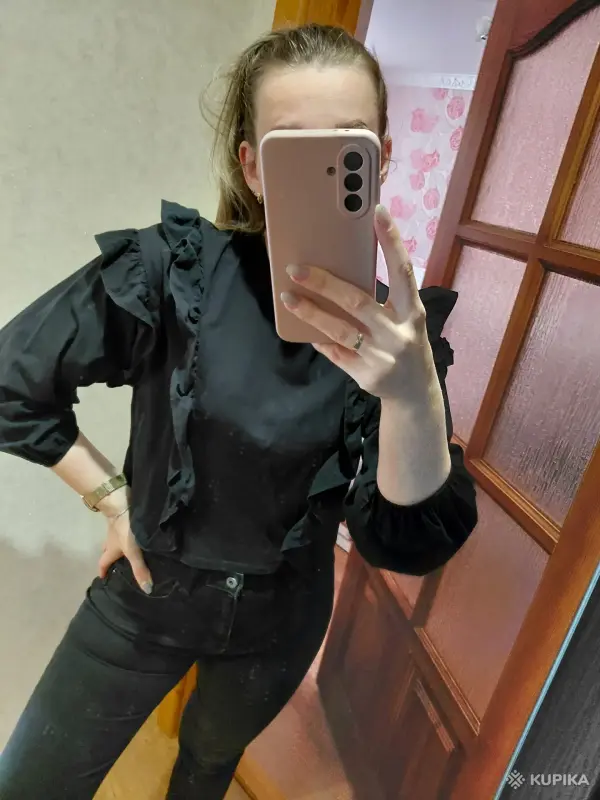 Блузка женская Bershka