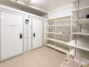 Торговый павильон с оборудованием