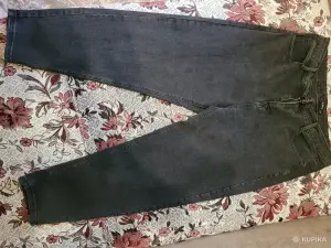 Джинсы