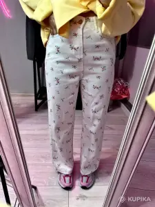 Джинсы