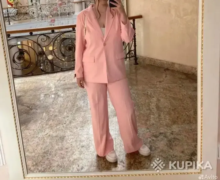 костюм