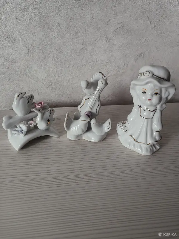 Статуэтки из фарфора
