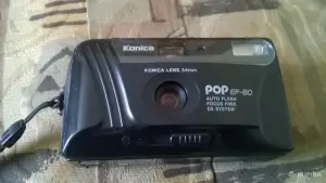 Пленочный фотоаппарат Konica Pop EF-80