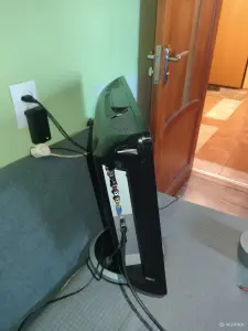 Телевизор !9LCD 820