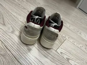 Кроссовки Adidas