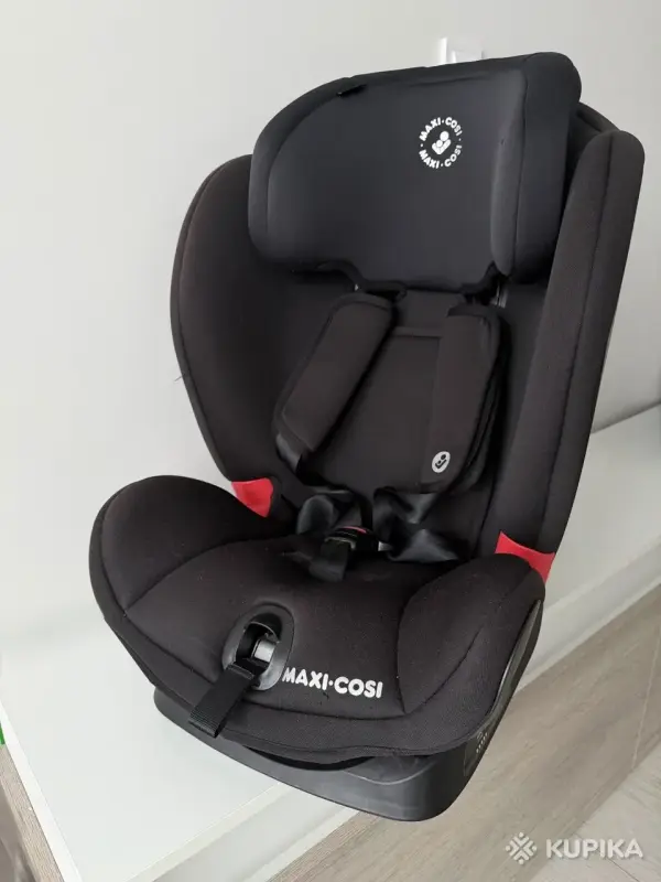 Автокресло Maxi-Cosi Titan I-Size (Basic Black)