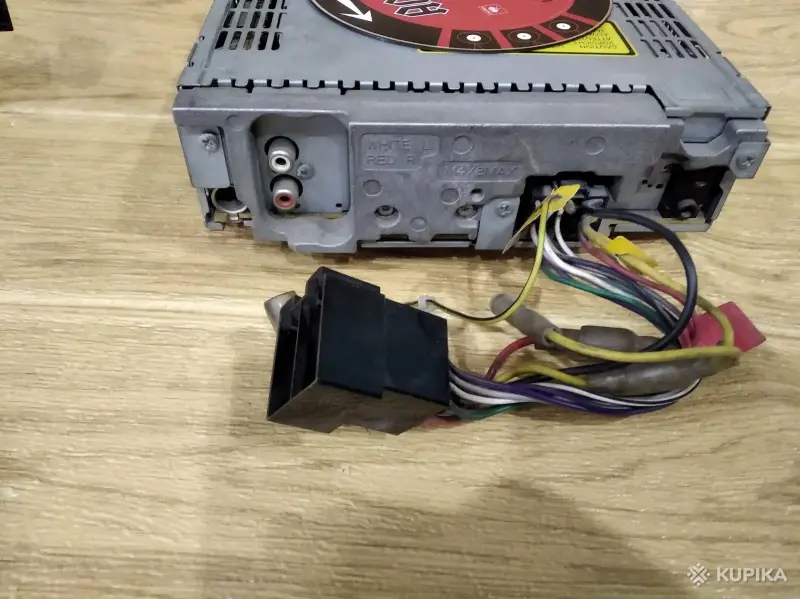 Автоаксессуары - магнитола PIONEER usb cd mp3 - Вся Беларусь - Фото 2 магнитола PIONEER usb cd mp3 - Вся Беларусь - 252584 - Доска объявлений Kupika.by - Фото 2