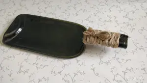 Оригинальная тарелка из винной бутылки