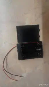 пластиковый батарейный отсек (холдер)