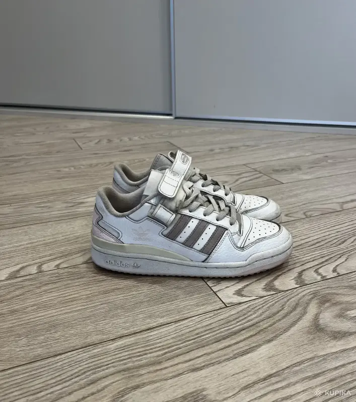 Кроссовки Adidas оригинал