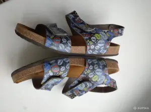 Детские босоножки р. 35