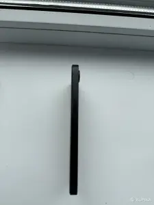 iPhone 16e