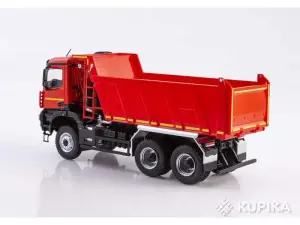 Модель КамАЗ-65952, ПАО КАМАЗ Масштаб 1-43
